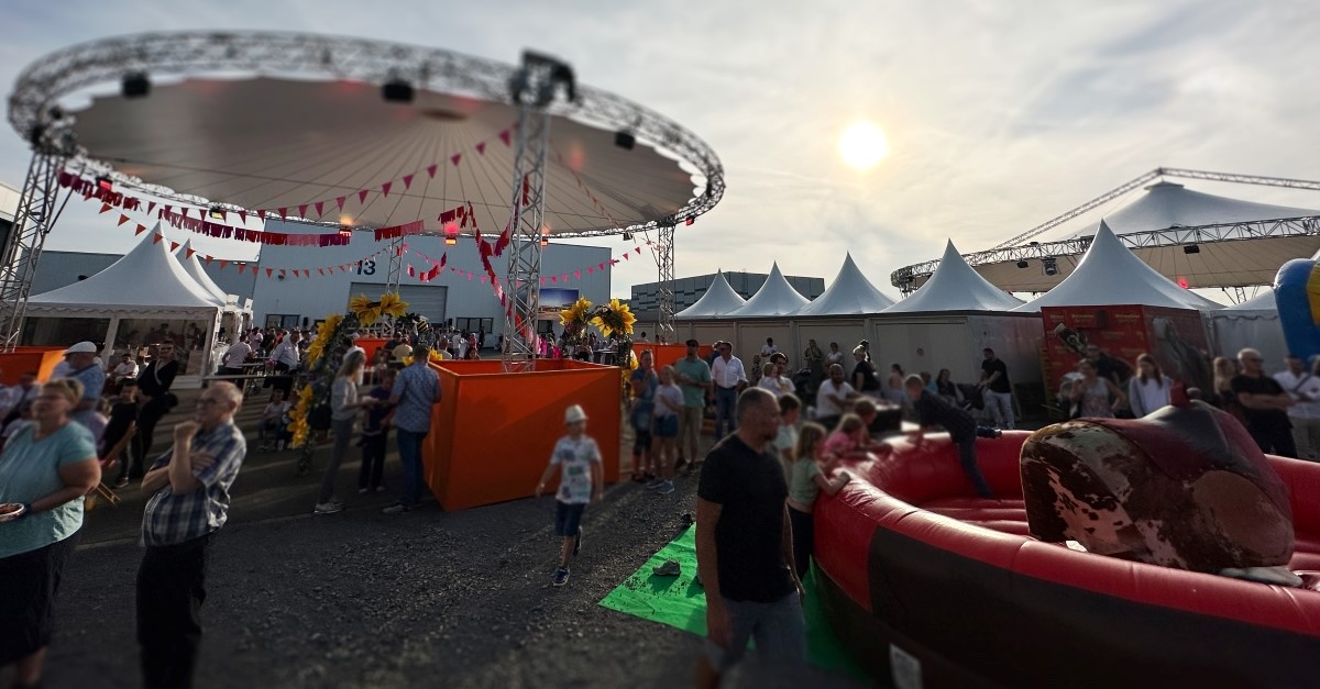 Food-Court und Kinderspielpark auf dem 50-jährigen Firmenjubiläum der KEB Automation in Barntrup